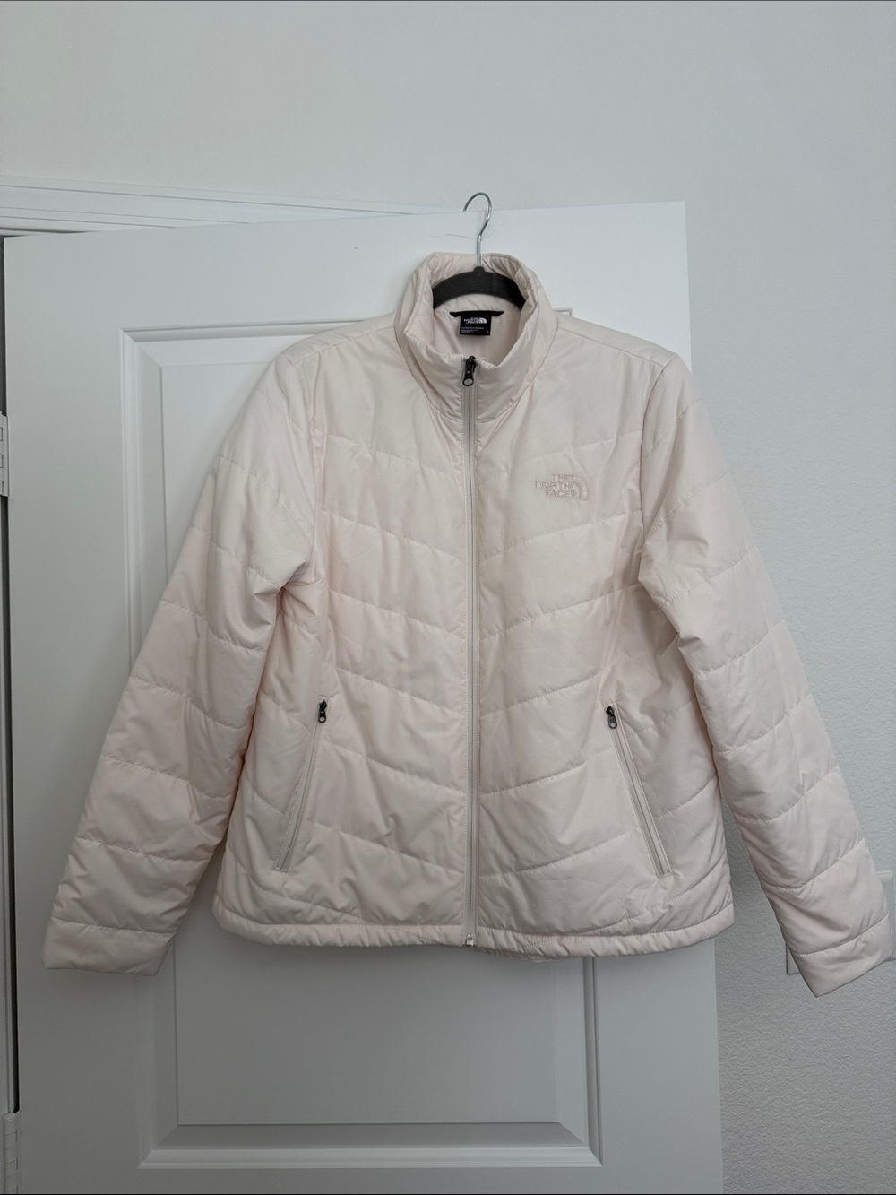 The North Face Women's Cream / Beige Quilted Insulated Jacket